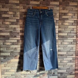 EUC Women’s 7 For All Mankind Alexa Cropped Raw HemSize 30 Jeans